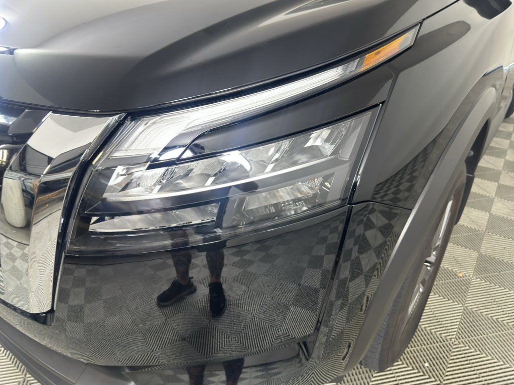 2025 Nissan Pathfinder S