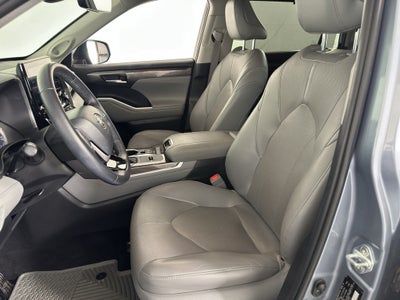 2022 Toyota Highlander Limited
