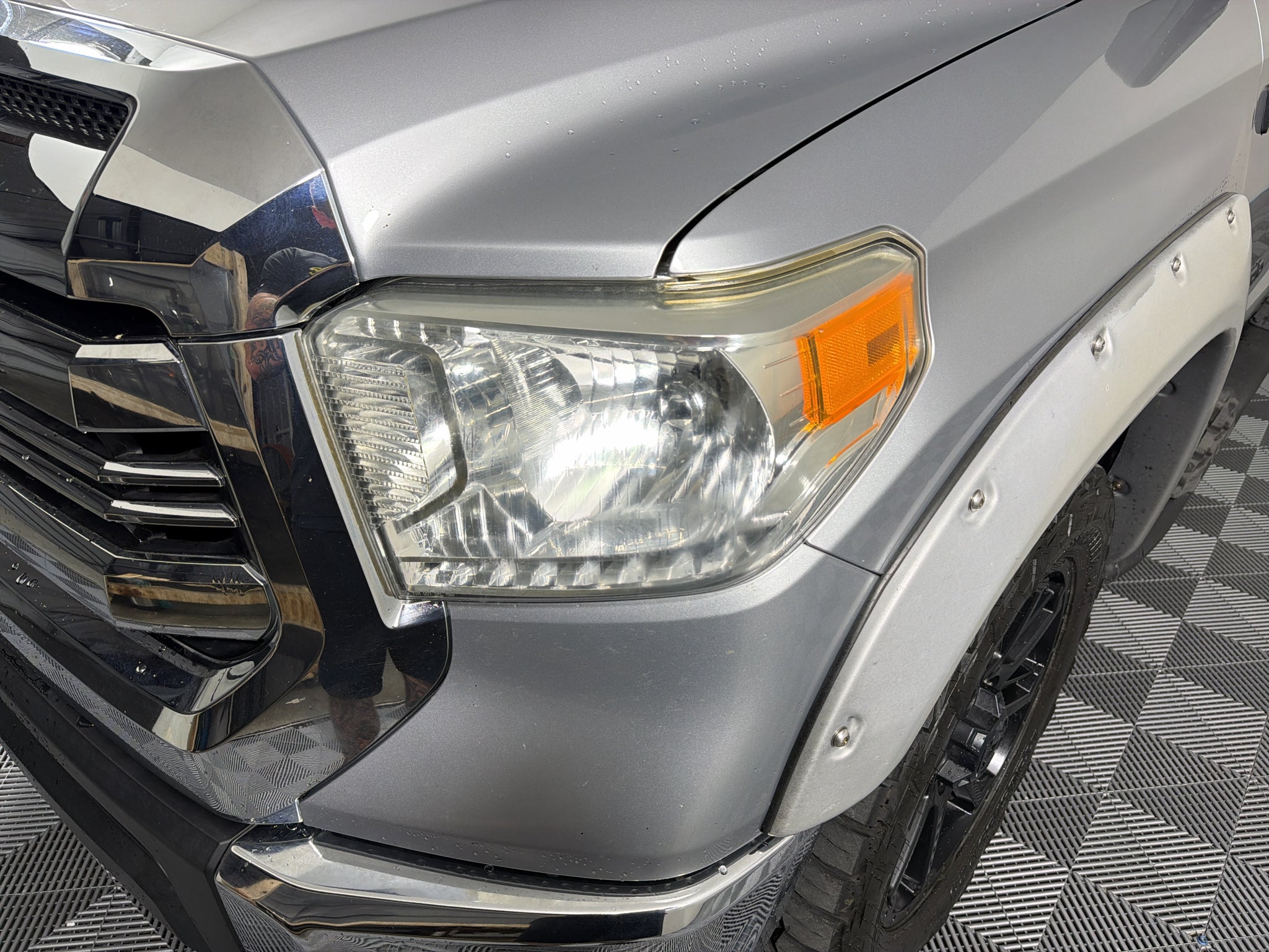 2017 Toyota Tundra 4WD SR5