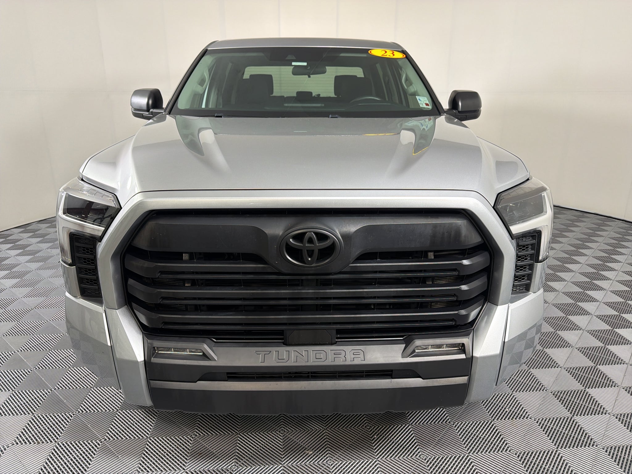 2023 Toyota Tundra 4WD SR5