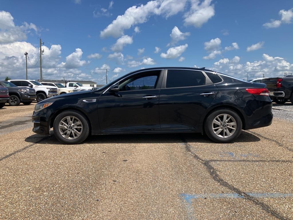 2018 Kia Optima LX AT's photo
