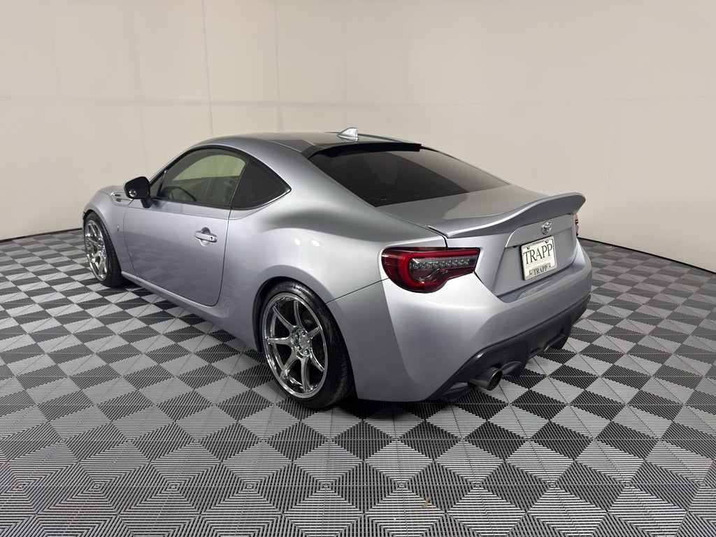 2017 Toyota 86 Manual (Natl)