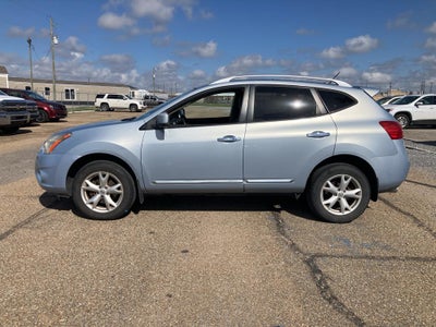 2011 Nissan Rogue SV