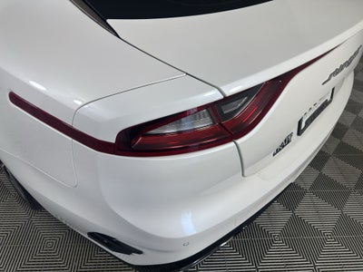 2020 Kia Stinger GT-Line