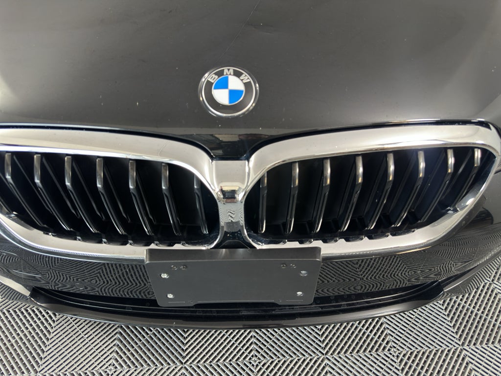 2023 BMW 5 Series 530i